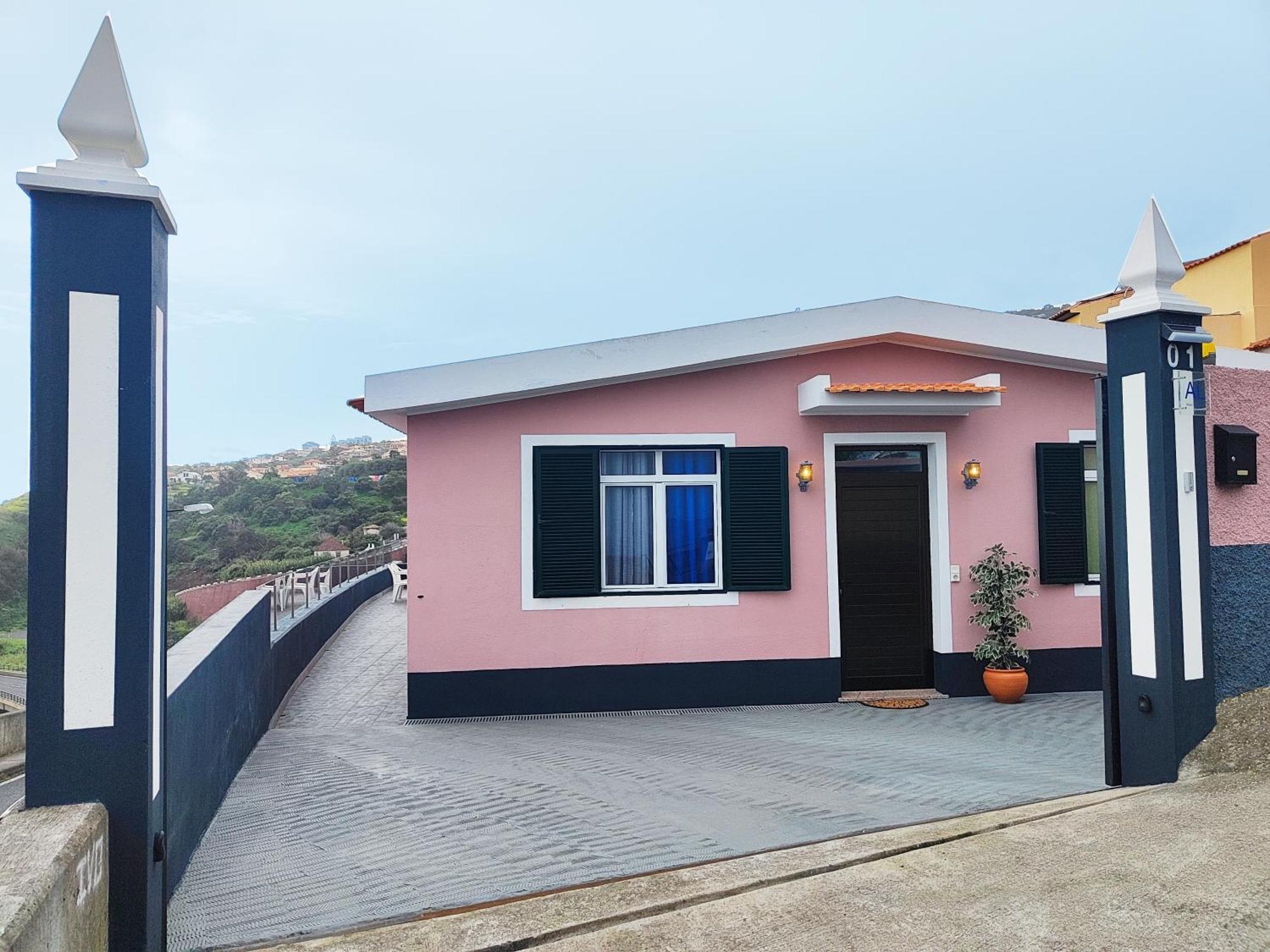 Villa Gateone Al Airport View House Machico  Esterno foto