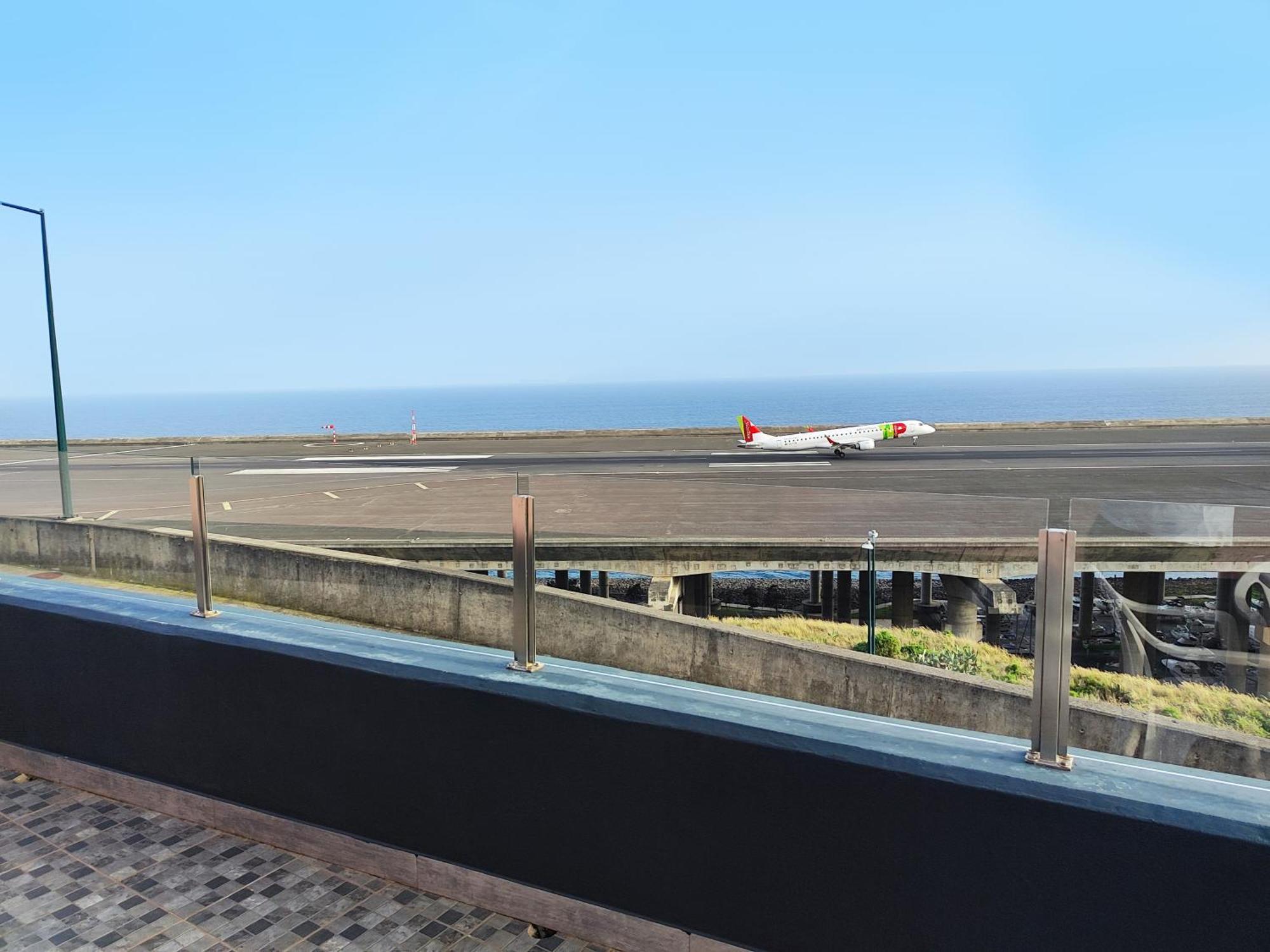 Villa Gateone Al Airport View House Machico  Esterno foto